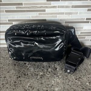 Athleta All About Shine Puff Large Belt Bag, EUC